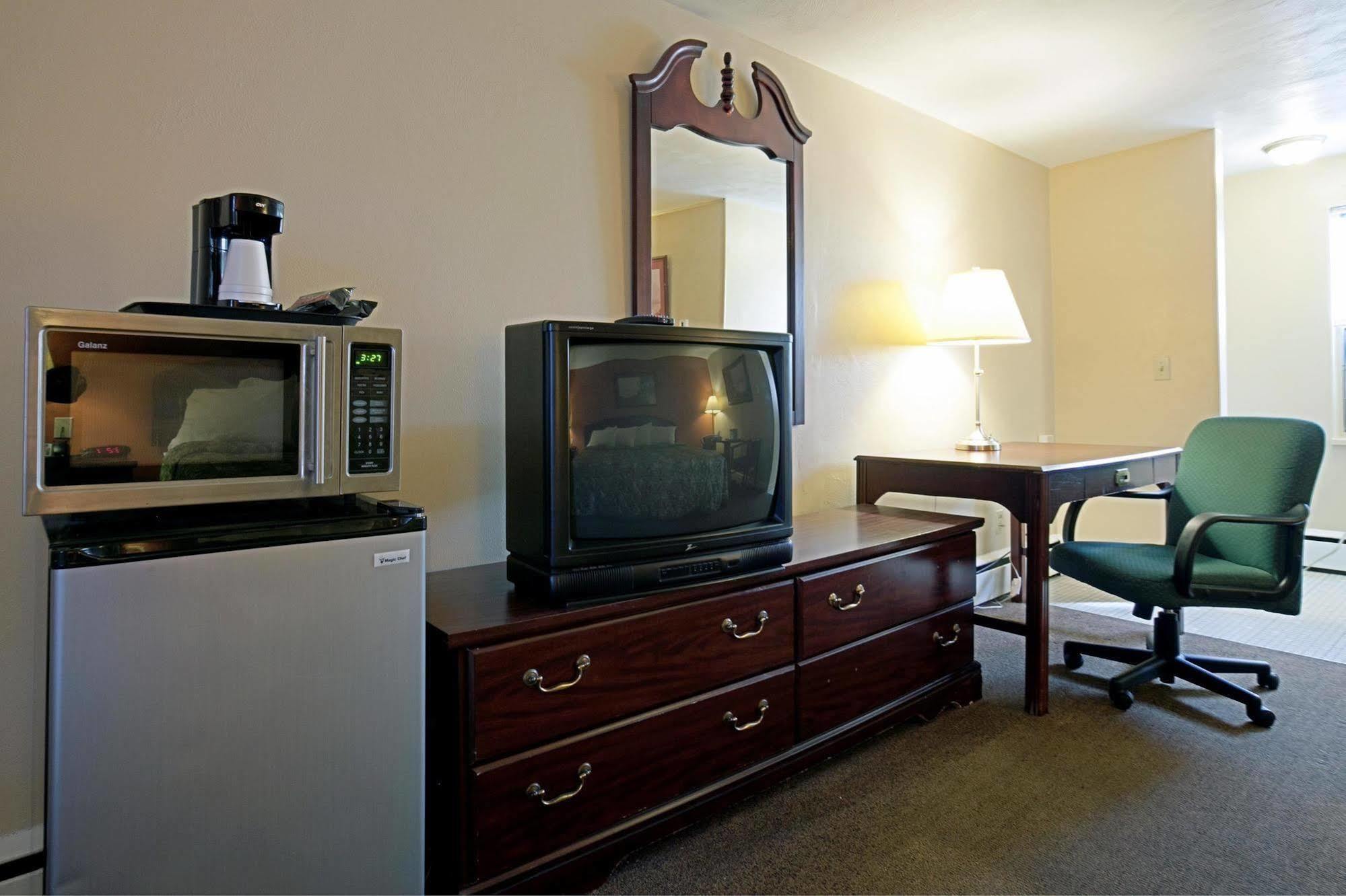 Americas Best Value Inn 布拉德福德 客房 照片