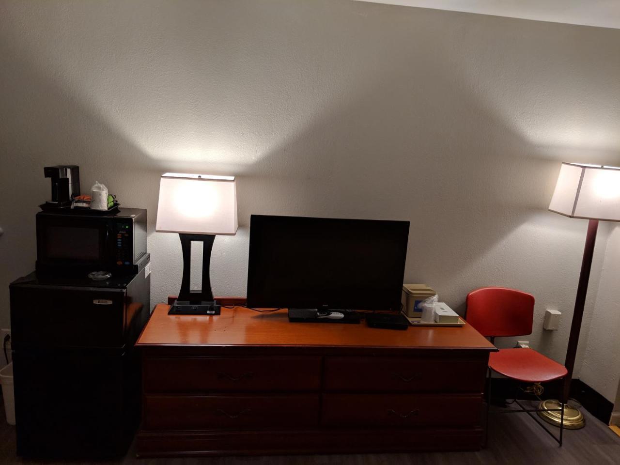 Americas Best Value Inn 布拉德福德 外观 照片